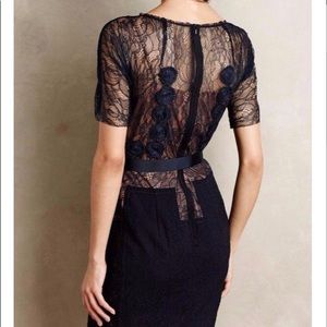 Gorgeous navy sheath - get ready for compliments!